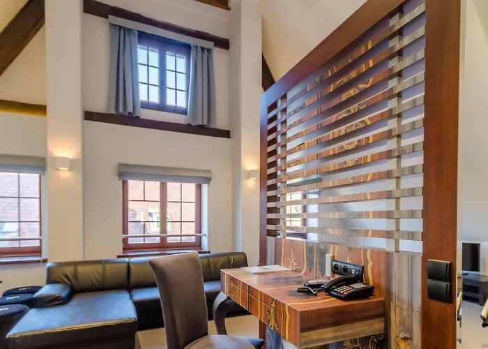 セレスティン レジデンス アパートホテル