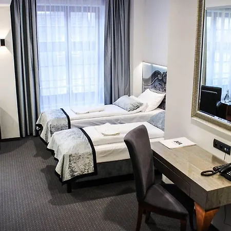 Celestin Apartmanhotel