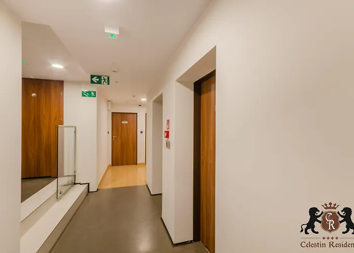 Aparthotel Celestin 4*